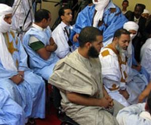 سجناء سلفيون خلال إحدى جلسات الحوار الفكري الذي أقامته السلطات الموريتانية معهم قبل سنوات.