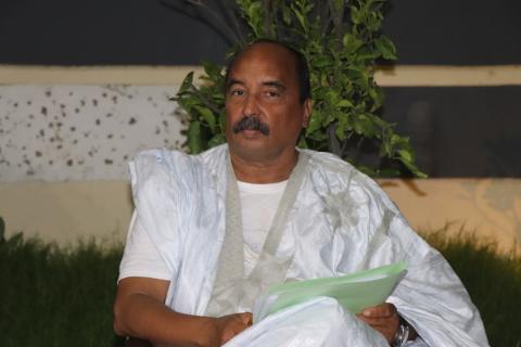 المصادر ذكرت أيضا أن ولد عبد العزيز قد استلم أيضا ملفه