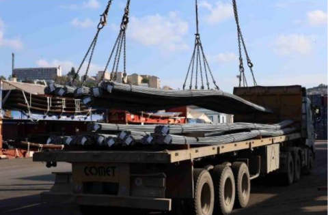 الجزائر تصدر 3 آلاف طن من حديد البناء نحو موريتانيا