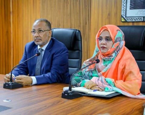 وزيرة التربية تدعو البنوك لمنح المدرسين "معاملة تفضيلية" في القروض