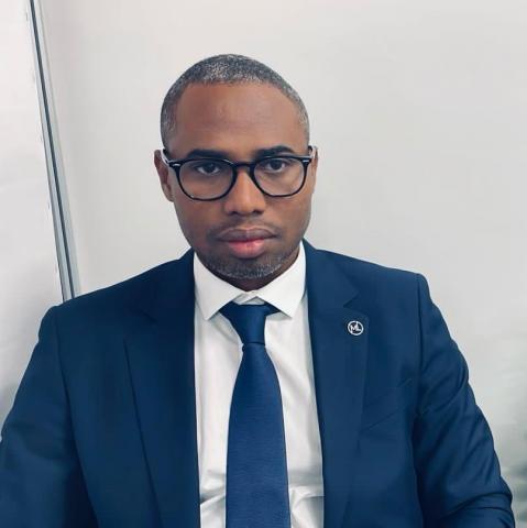 محمد لخليفة ولد محمد لحمد / المستشار الإعلامي لرئيس حزب الإنصاف
