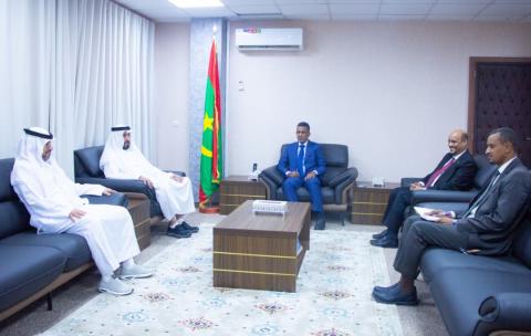 وزير الشؤون الاسلامية يبحث مع السفير الإماراتي تطوير التعاون الثنائي