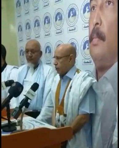 غزواني اثناء كلمته بالحزب الحاكم
