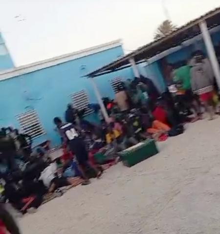 صورة المهاجرين الموقوفين اليوم بنواذيبو / صورة مراسلون