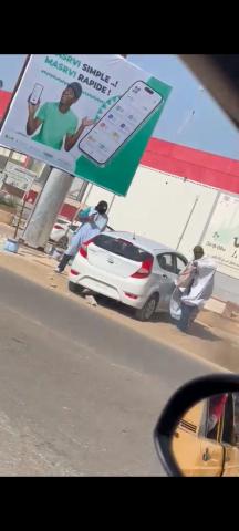 صورة من فيديو متداول للصين أثناء محاولتهما الفرار